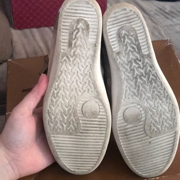 wedge sneaker - Picture 3 of 5